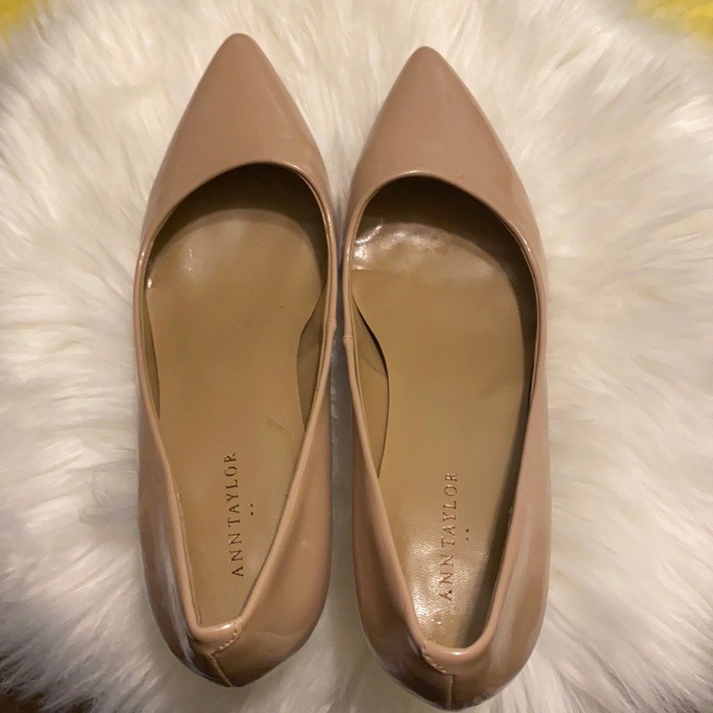 Patent leather shoes